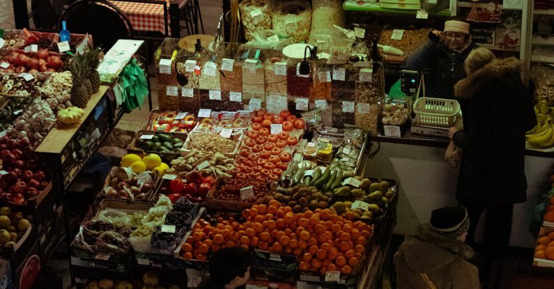 Bull Market - Fruit stall